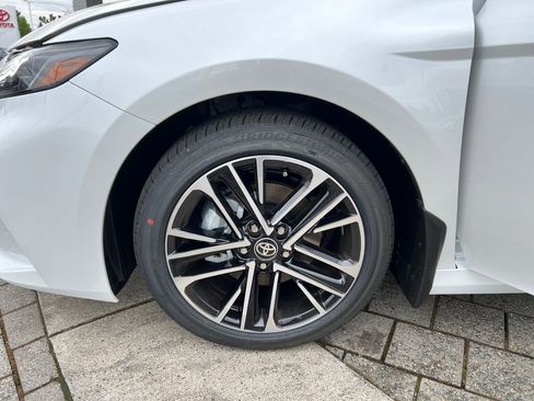 New 2026 Toyota Camry XLE image 18