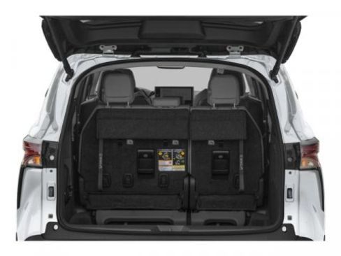 New 2026 Toyota Sienna XLE AWD/4WD image 14