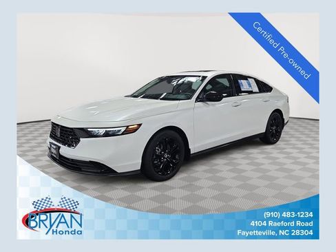 Certified 2025 Honda Accord SE image 1