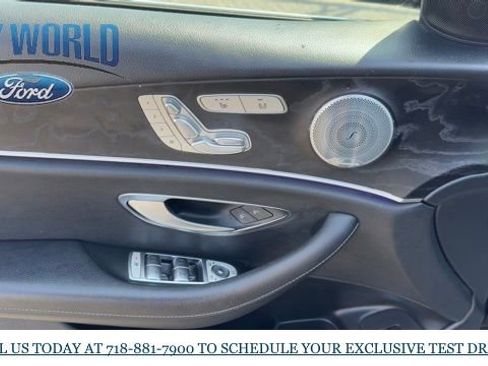 Used 2019 Mercedes-Benz E 300 4MATIC image 7