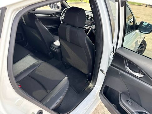 Used 2019 Honda Civic Sport image 13