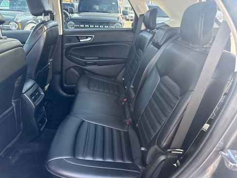 Used 2024 Ford Edge SEL w/ Convenience Package image 16