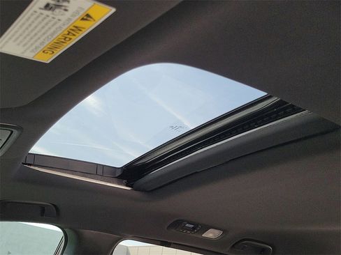 Used 2023 Honda Odyssey Sport image 15