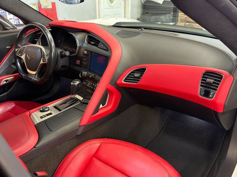 Used 2018 Chevrolet Corvette Z06 RWD image 20