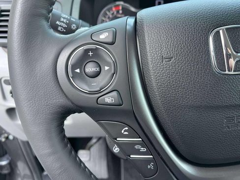 Used 2023 Honda Ridgeline RTL-E image 29