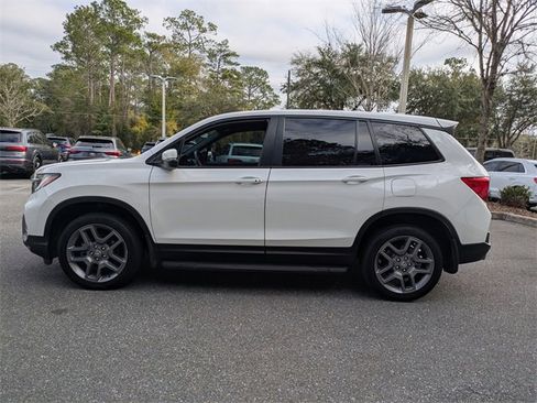 Used 2023 Honda Passport EX-L image 6