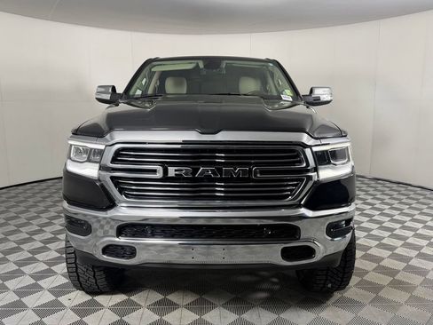 Used 2019 RAM 1500 Laramie AWD/4WD image 3