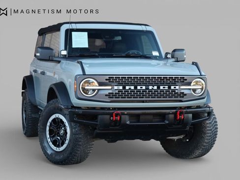 Used 2021 Ford Bronco Badlands image 6