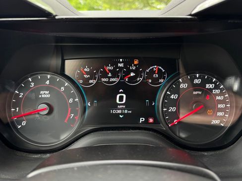 Used 2016 Chevrolet Camaro SS RWD image 11