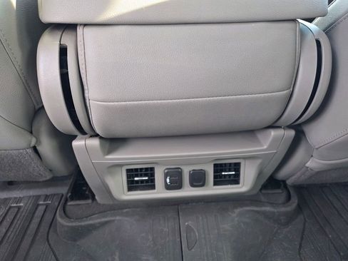 Used 2021 GMC Sierra 1500 SLT w/ X31 Off-Road Package image 17