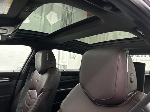 Used 2019 Cadillac CT6 V w/ Driver Assist Package image 32