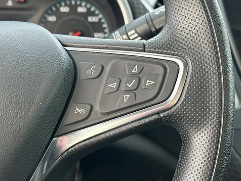 Used 2025 Chevrolet Malibu LT image 15