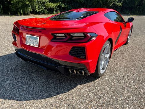 Used 2023 Chevrolet Corvette Stingray Premium Cpe w/ Battery Protection Package RWD image 11