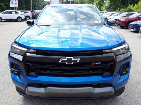Used 2023 Chevrolet Colorado Z71 w/ Z71 Convenience Package 2 AWD/4WD image 12