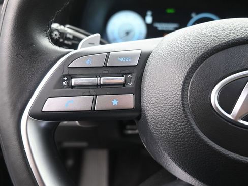 Used 2023 Hyundai Palisade Calligraphy image 2