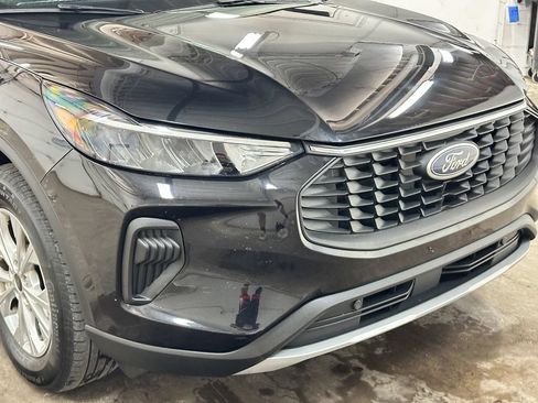 Certified 2024 Ford Escape Active AWD/4WD image 15