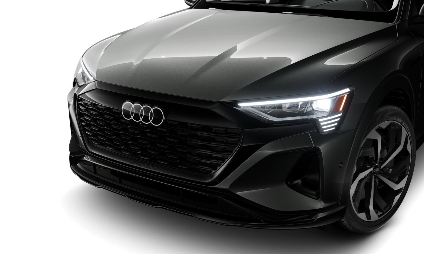 Certified 2024 Audi Q8 e-tron Premium Plus w/ Premium Plus Package AWD/4WD image 6