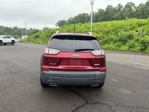 Used 2019 Jeep Cherokee Latitude Plus AWD/4WD image 8