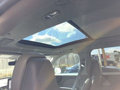 Used 2021 Lincoln Aviator Reserve w/ Equipment Group 202A image 24