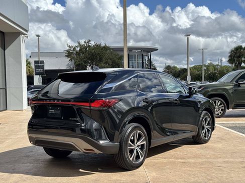 Used 2024 Lexus RX 350 FWD w/ Technology Package image 3