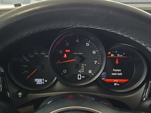 Certified 2019 Porsche Macan AWD/4WD image 6