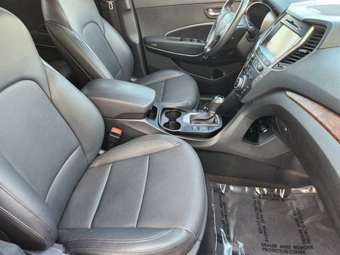 Used 2018 Hyundai Santa Fe Sport image 20