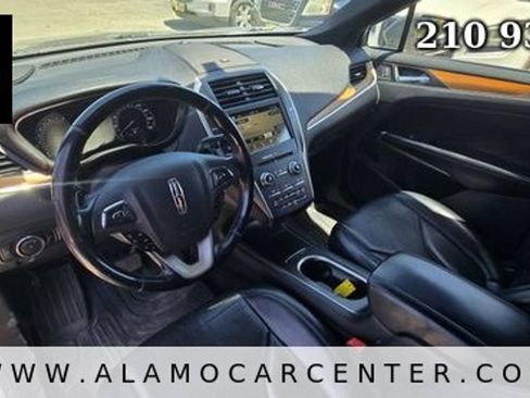 Used 2016 Lincoln MKC Reserve FWD image 34