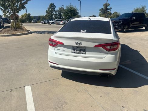 Used 2016 Hyundai Sonata SE FWD image 4