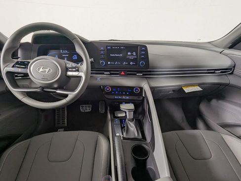 New 2026 Hyundai Elantra Sport image 14