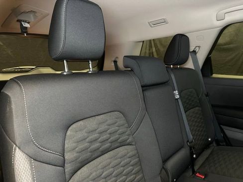 New 2026 Nissan Pathfinder SV AWD/4WD image 18