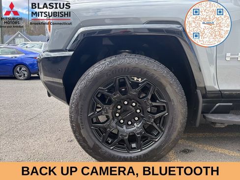 Used 2025 GMC Hummer EV 2X AWD/4WD image 4