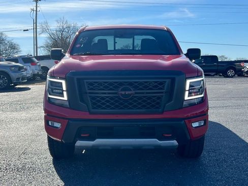 Used 2024 Nissan Titan PRO-4X w/ Off Road Protection Package image 10