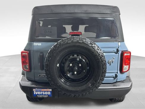 Used 2022 Ford Bronco Black Diamond image 6