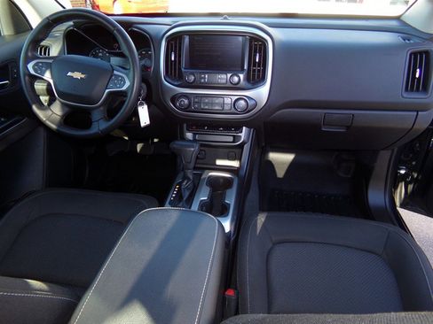 Used 2019 Chevrolet Colorado LT w/ LT Convenience Package image 33