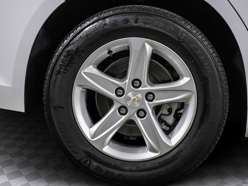 Used 2024 Chevrolet Malibu LS w/ Driver Confidence Package image 30