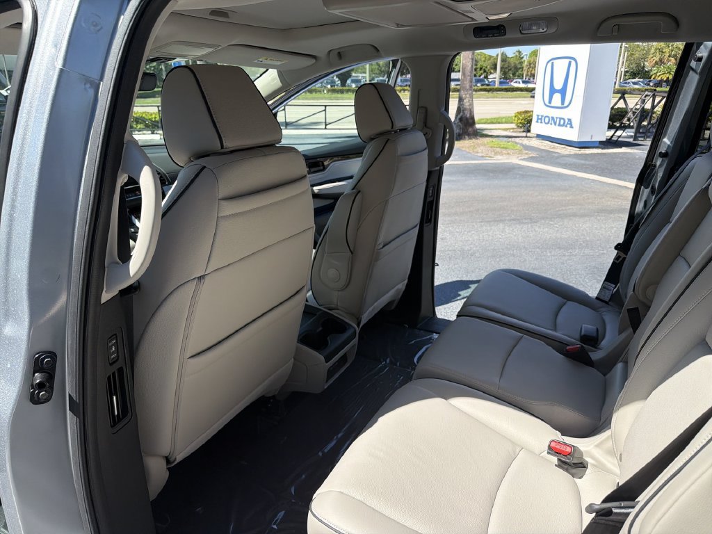 New 2027 Honda Odyssey Touring image 20