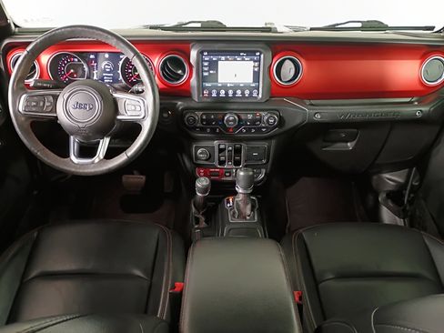 Used 2018 Jeep Wrangler Unlimited Rubicon w/ Dual Top Group image 32
