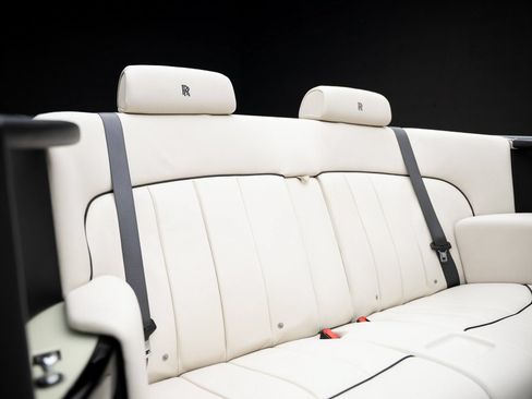 Used 2013 Rolls-Royce Phantom Drophead Coupe RWD image 66