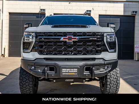 Used 2025 Chevrolet Silverado 2500 ZR2 w/ ZR2 Bison Edition AWD/4WD image 4