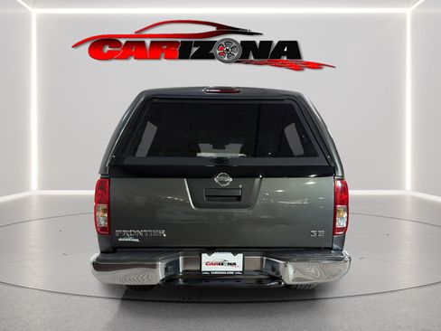 Used 2009 Nissan Frontier SE w/ SE Value Truck Pkg RWD image 8