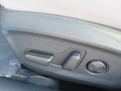 Used 2018 Hyundai Sonata SEL w/ Cargo Package image 12