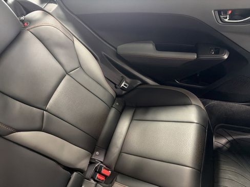 Certified 2025 Subaru Crosstrek 2.5i Limited w/ Crosstrek Mirror Package image 17