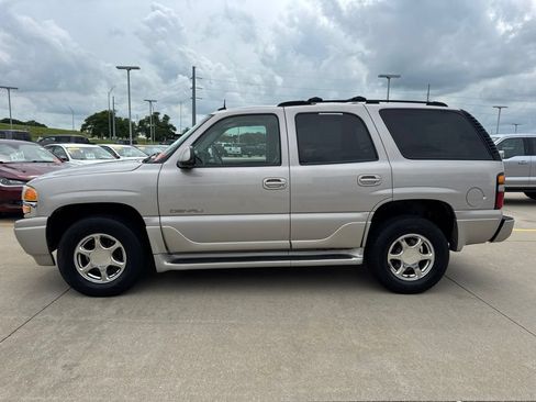 Used 2004 GMC Yukon Denali AWD/4WD image 23