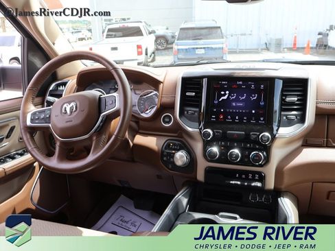 Used 2020 RAM 1500 Laramie AWD/4WD image 13