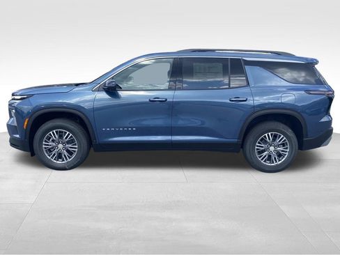 New 2026 Chevrolet Traverse LT w/ Driver Confidence Package image 6