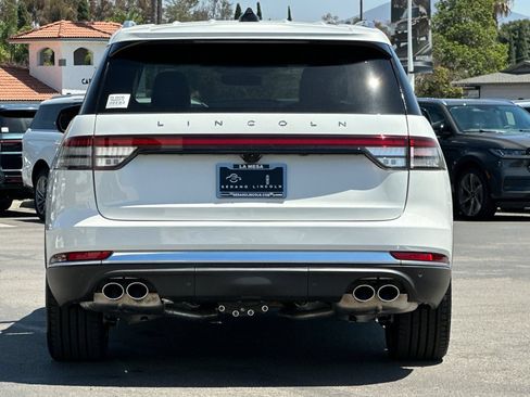 New 2026 Lincoln Aviator Reserve w/ Illumination Package RWD image 4