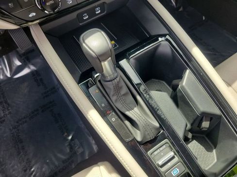 Certified 2024 Honda Accord Touring image 30