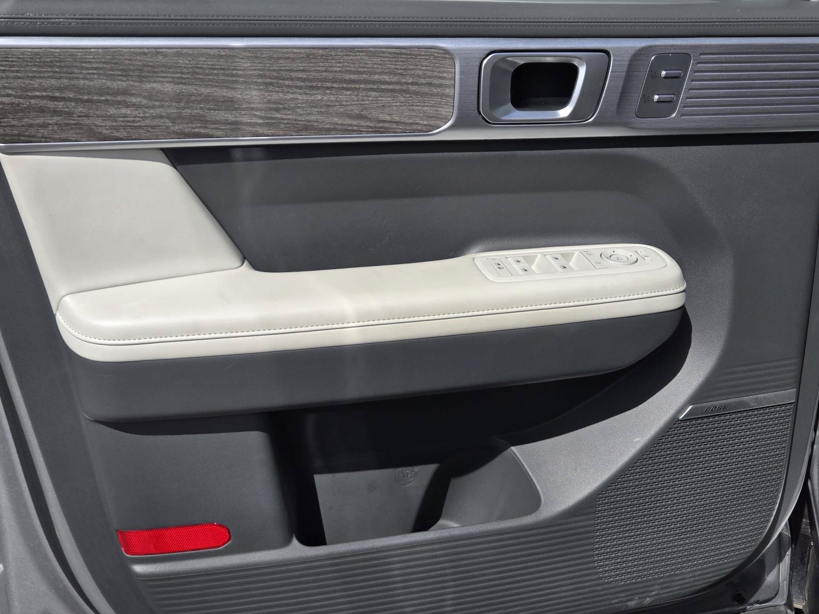 Used 2024 Hyundai Santa Fe Calligraphy FWD image 44