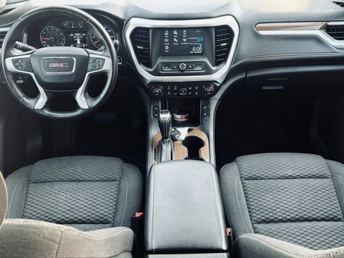 Used 2017 GMC Acadia SLE AWD/4WD image 5