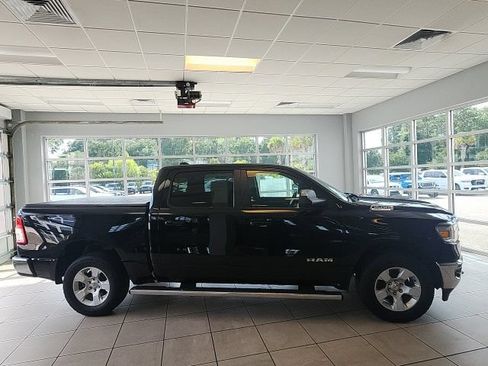 Used 2022 RAM 1500 Big Horn AWD/4WD image 14